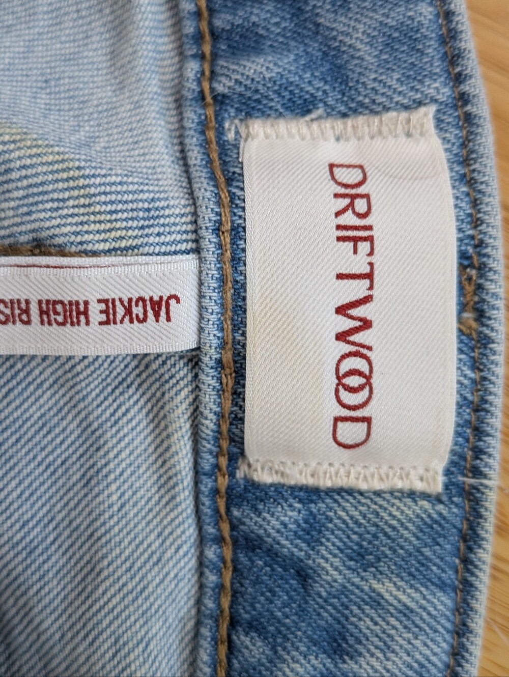 Driftwood Jackie High-Rise, Waist 27, Length 28, Embroidered Light Blue Jeans - Picture 4 of 9